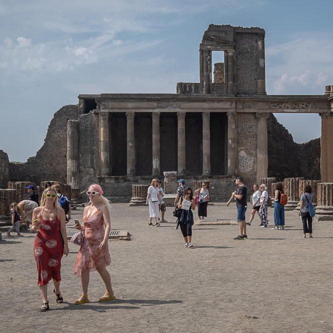 Besucher in Pompeji 2021